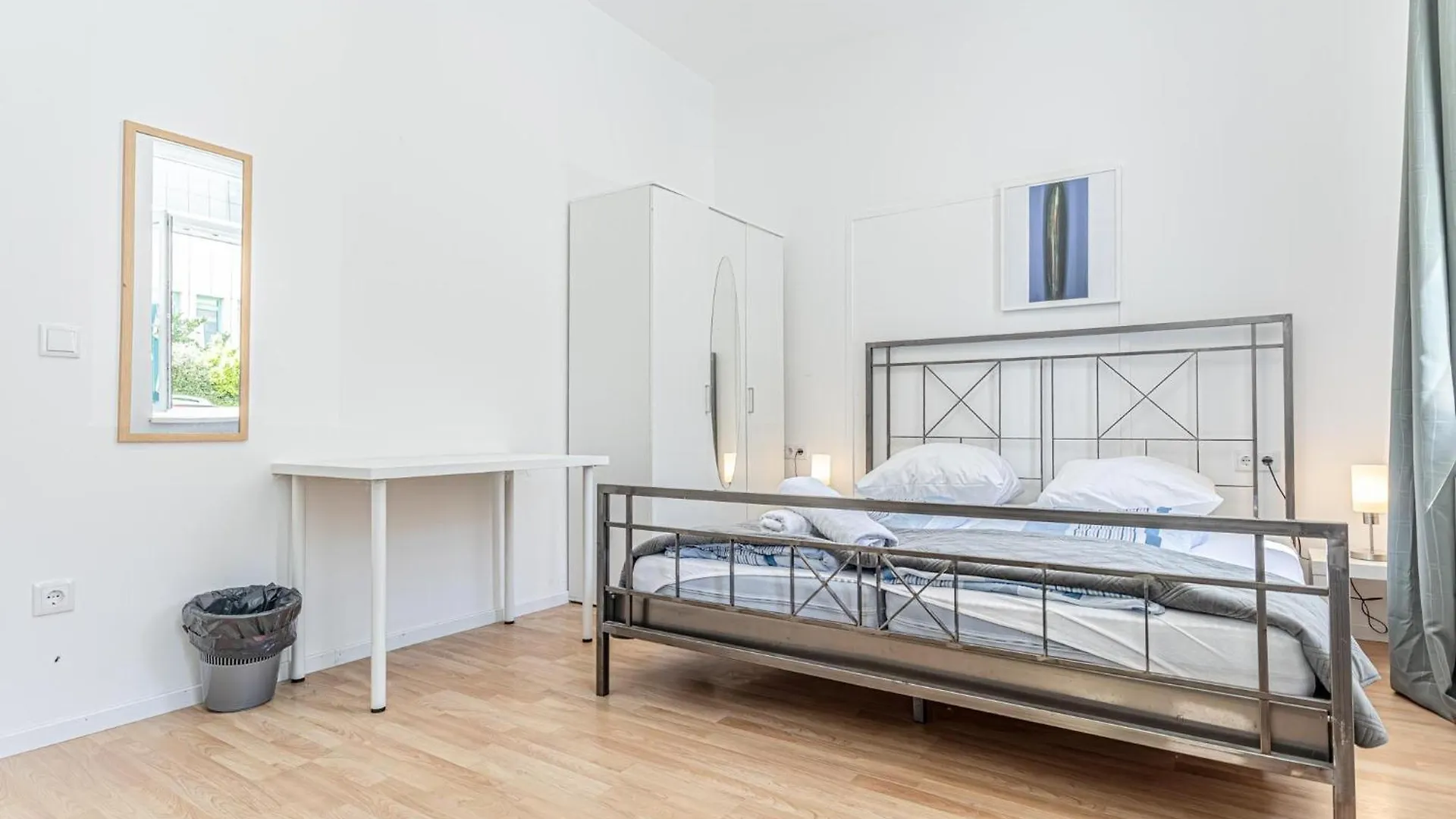 6Br Apartment / Shared Garden Near Lorenz Boehler & Danube Vienna