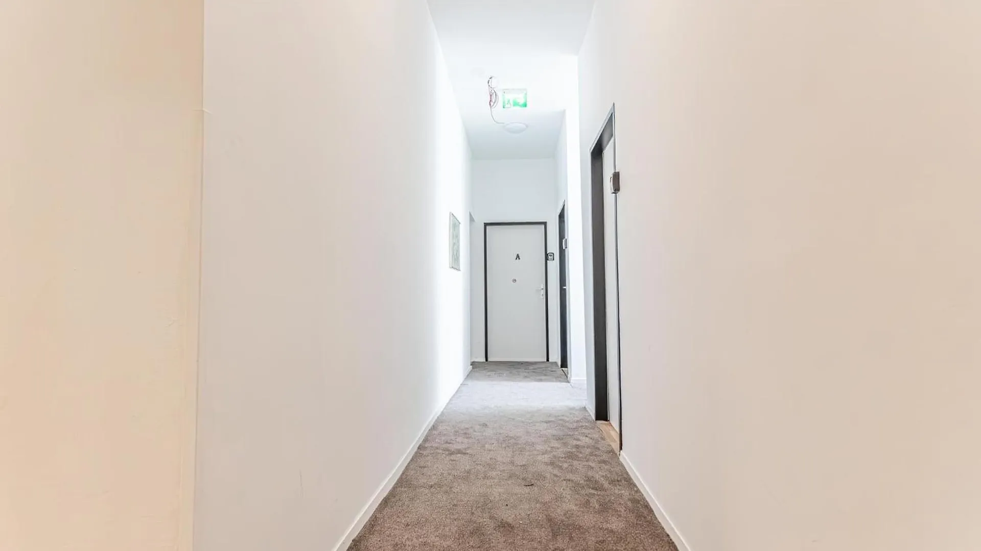 6Br Apartment / Shared Garden Near Lorenz Boehler & Danube Vienna Austria