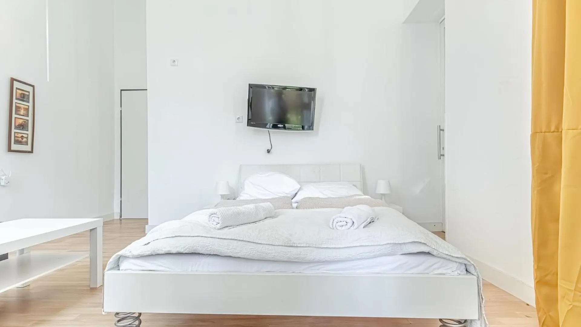 6Br Apartment / Shared Garden Near Lorenz Boehler & Danube Vienna